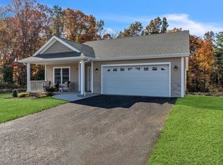 45 Lodge Ln #45, Wilbraham, MA 01095