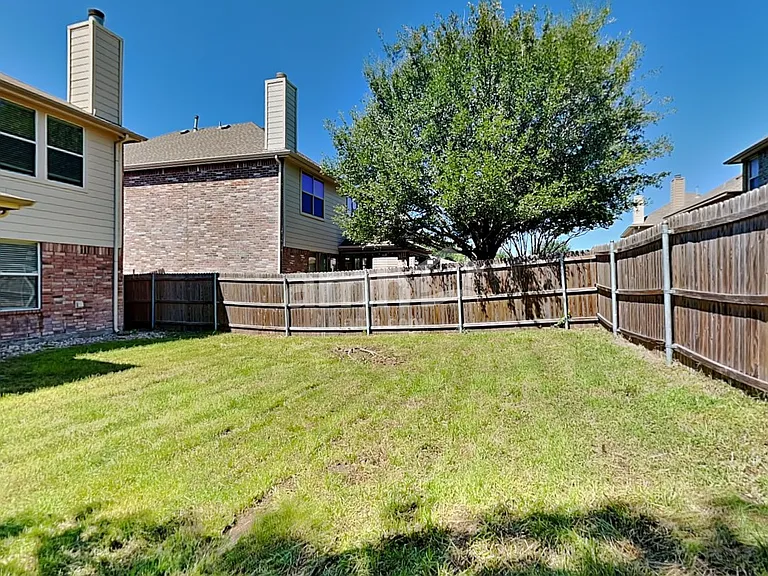 10624 Cochron Dr — Photo 20