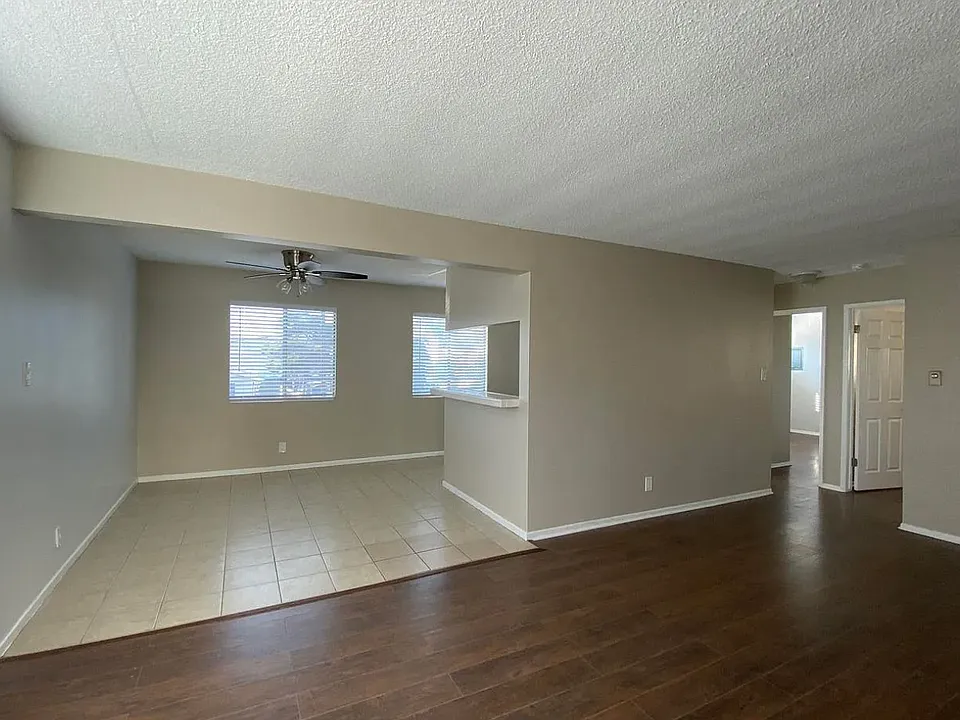 348 Cerritos Ave #8