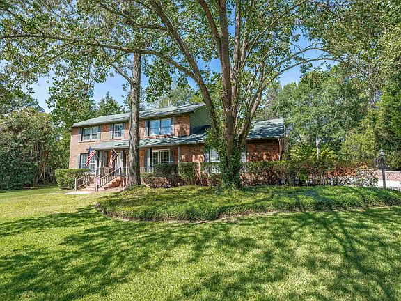 3rd image of 213 Brookspring Rd