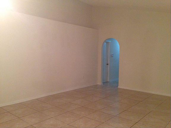 2nd image of 7709 Harbor Bend Cir