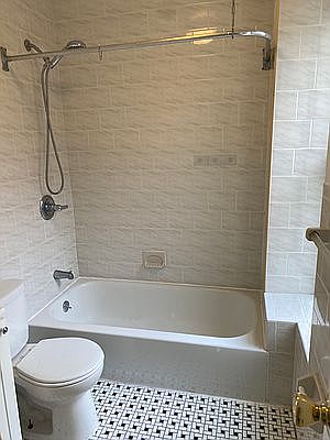 5th image of 516 E 80th St APT 19
