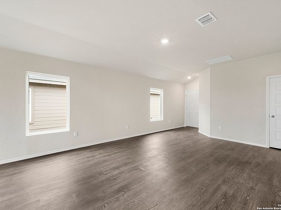 5th image of 9713 Ebony Place
