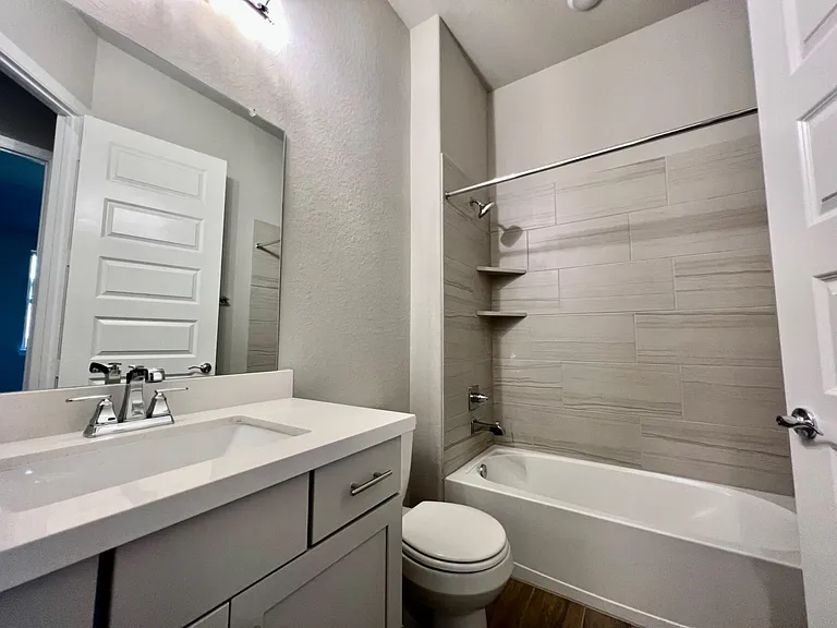9503 Crescent Mill Dr — Photo 16