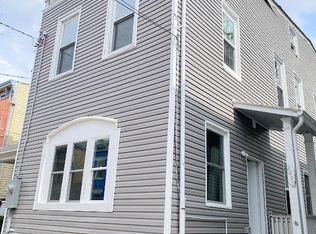 2220 Victor St, Cincinnati, OH 45219