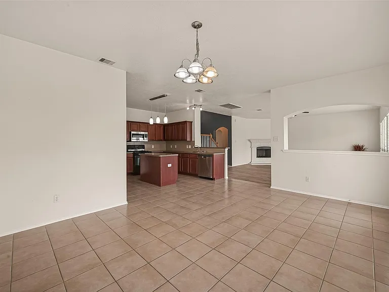 18518 Bare Meadow Ln — Photo 12