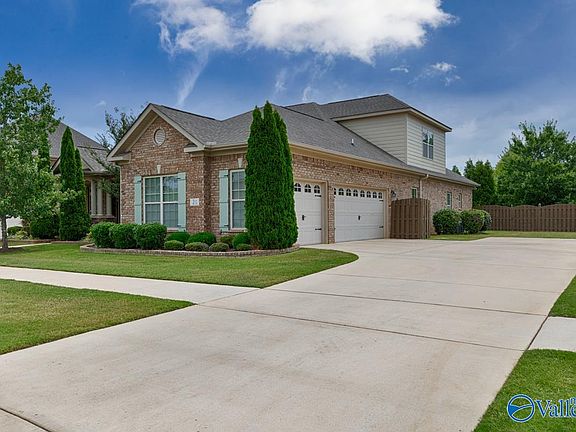 2nd image of 21 Forest Meadow Blvd
