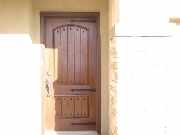 3rd image of 2028 Salvator Dr SE