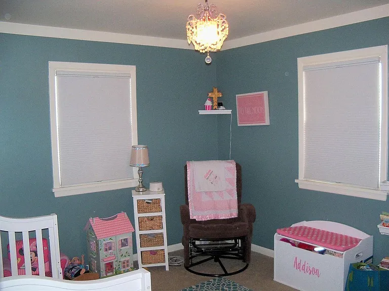 107 S Crestwood Dr — Photo 12