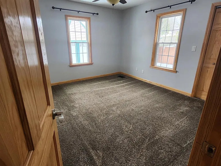 327 Hillcrest Ave #1 — Photo 11