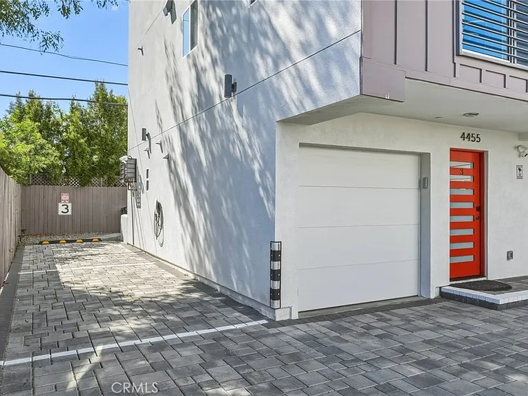 4455 Colfax Ave — Photo 18