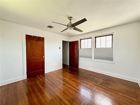 5th image of 700 Derbigny St