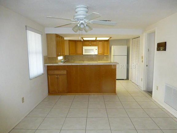 4th image of 6110 11th Ave