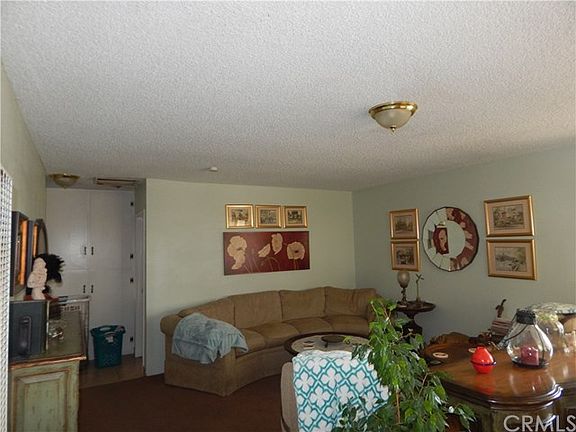 5th image of 16584 Forest Ave