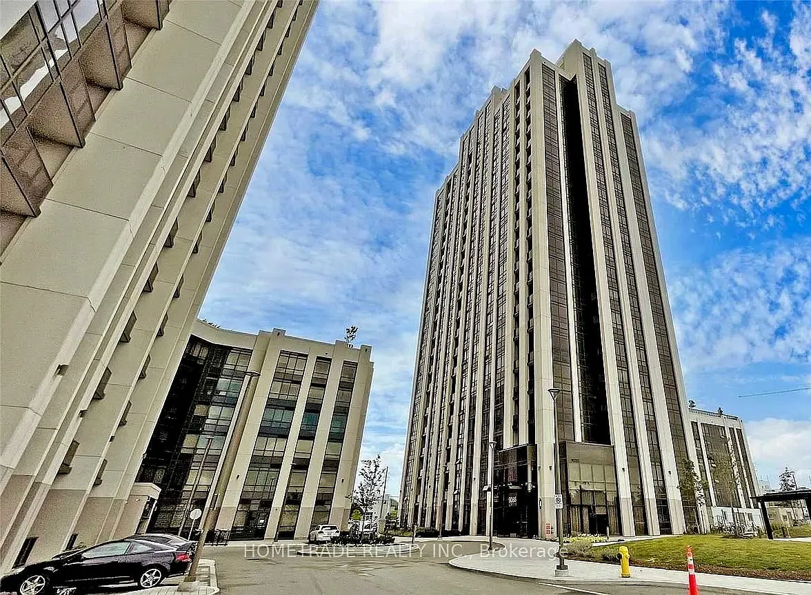 3 bed, $2,500 — Photo 1