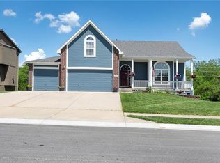 1400 Haystack Rd, Raymore, MO 64083