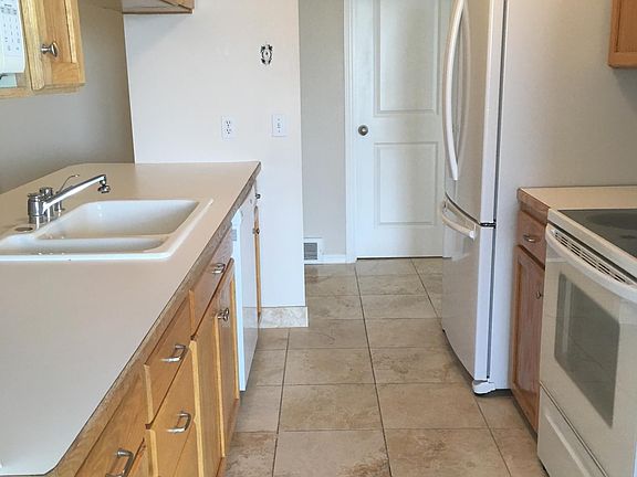 4th image of 1848 S Wasatch Dr