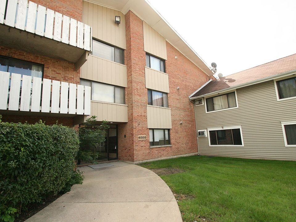 1st image of 4000 Bayside Dr Unit 101
