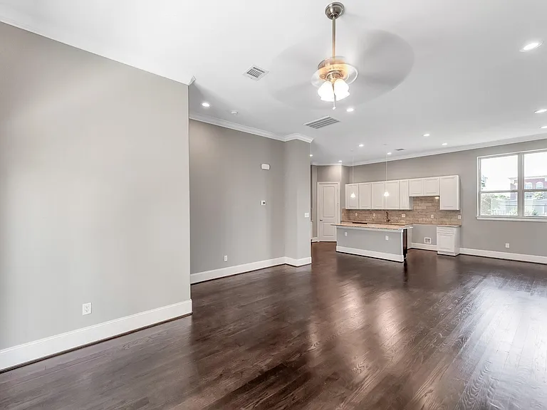 4609 Nett St #B — Photo 19