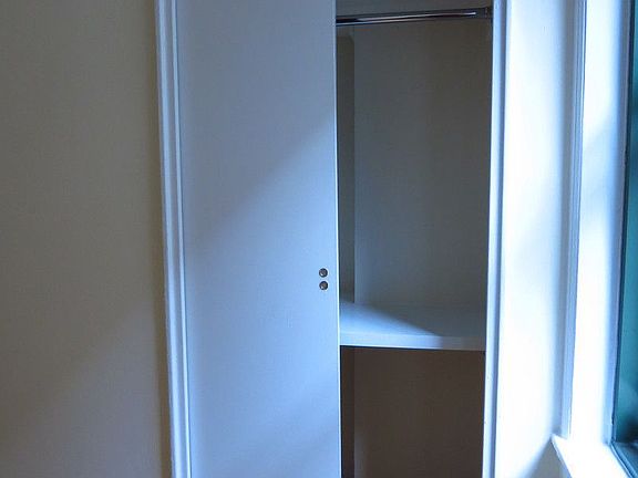 2nd image of 528 E 79th St APT 4A