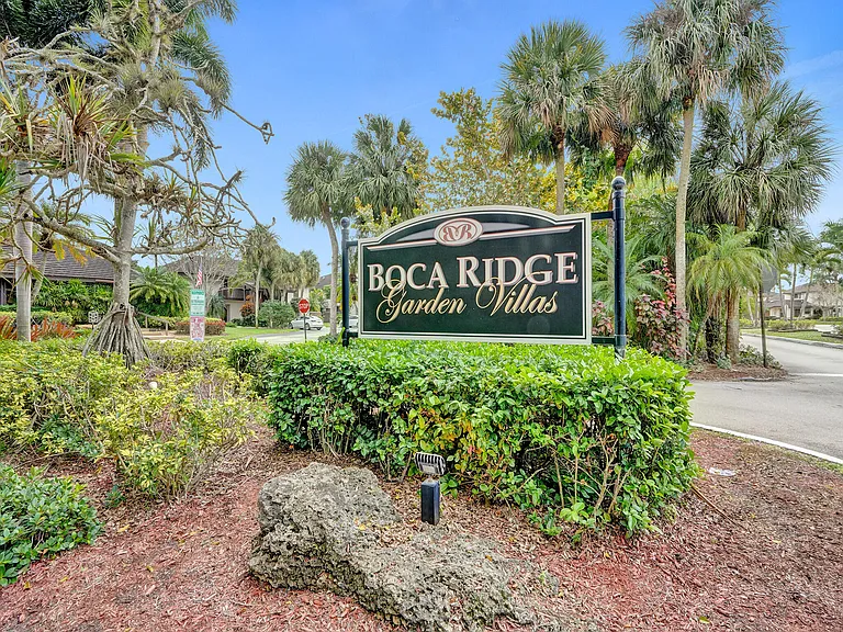 9280 Sabal Ridge Cir #B — Photo 48