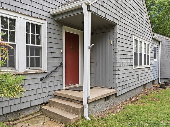 5th image of 2776 E 49th St