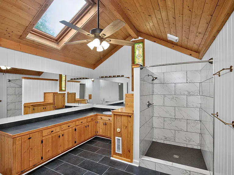 214 Blanchard Pl — Photo 22