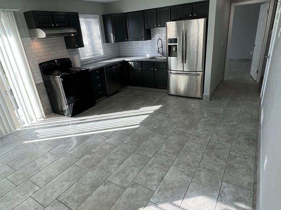 1st image of 2231 Morningside Dr