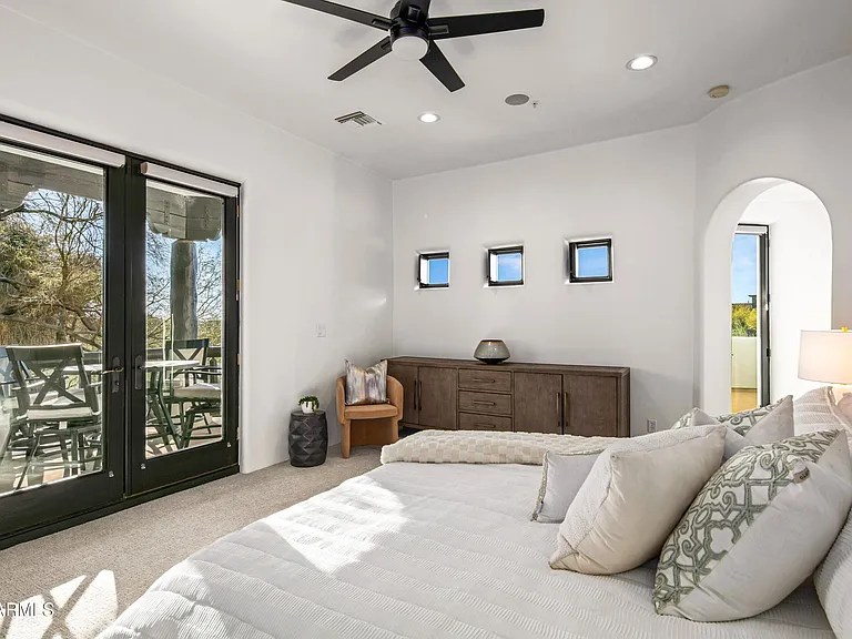 10029 E Calle De Las Brisas — Photo 36