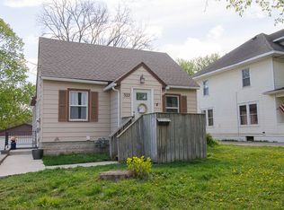 322 20th Ave SW, Rochester, MN 55902