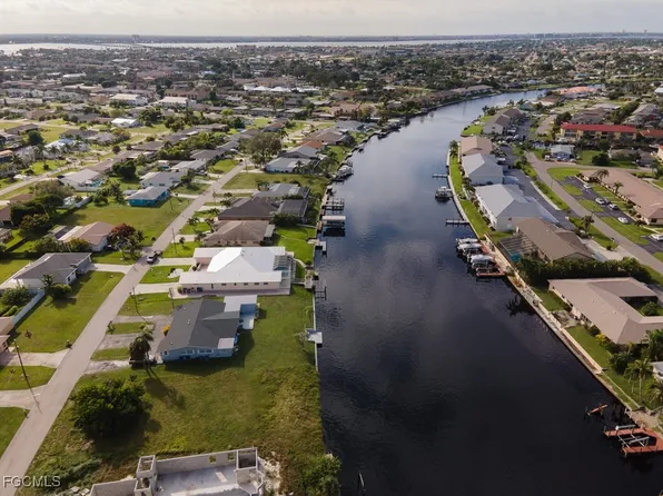 3806 SE 12th Ave, Cape Coral, FL 33904