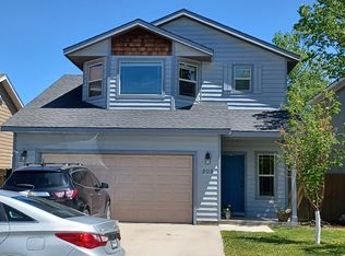 208 Robert St, Cody, WY 82414