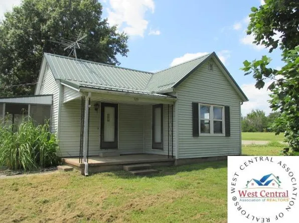 323 N Moreau Ave, Tipton, MO 65081