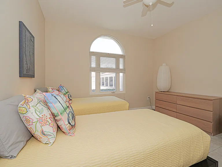 5035 Harmony Cir #101 — Photo 26