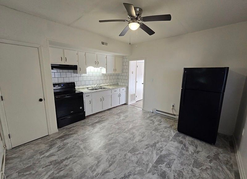 1st image of 663 Pegram St
