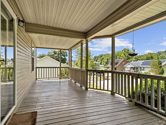 3rd image of 284 Township Road 1287