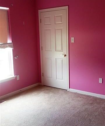4th image of 1219 Shady Creek Ln