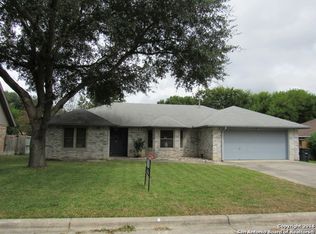 1062 Camellia Ln, New Braunfels, TX 78130