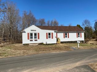 5 Tibbals Bridge Rd, Madison, CT 06443