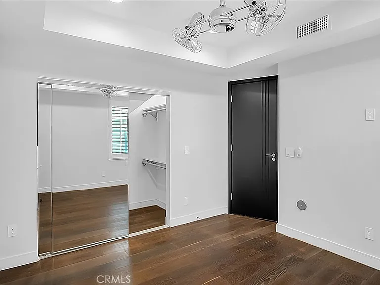 2119 Grant Ave #B — Photo 17