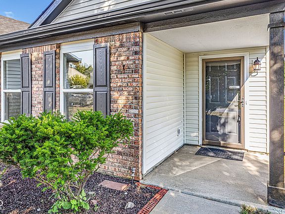 5th image of 6411 Nightshade Dr