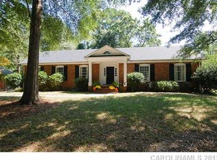 7001 Yorktowne Dr, Charlotte, NC 28226