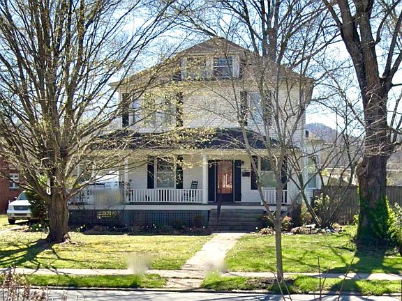 2nd image of 2615 W Cumberland Ave