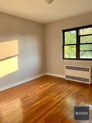 Rented by Bond New York | media 4