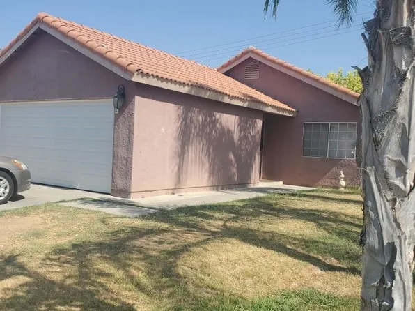 522 Orange Creek Dr, Perris, CA 92571