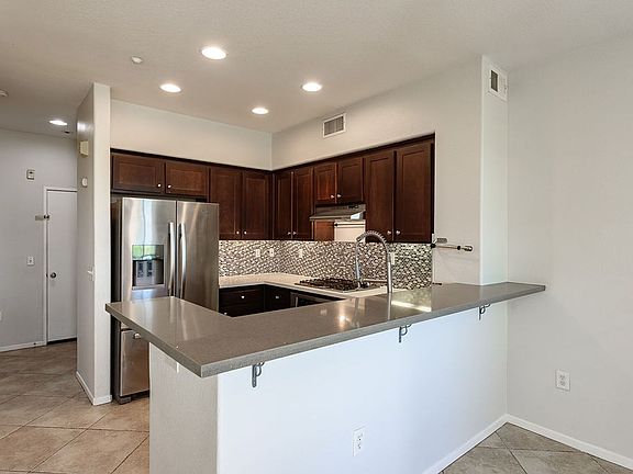 5th image of 2155 Caminito Leonzio Unit 22