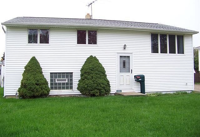 1st image of 6069 Gilmere Dr