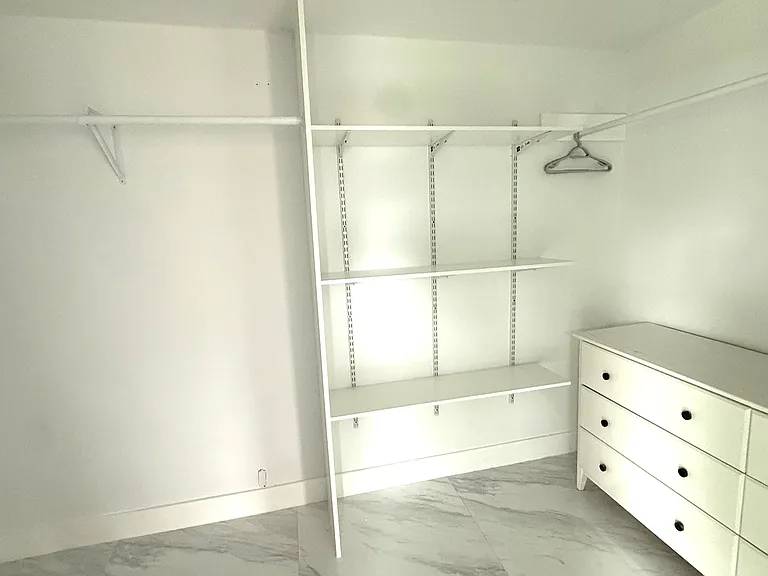 455 Bayside Ave — Photo 20