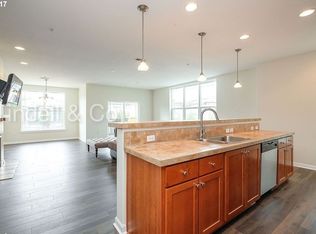 18533 NW Red Wing Way UNIT 204, Beaverton, OR 97006