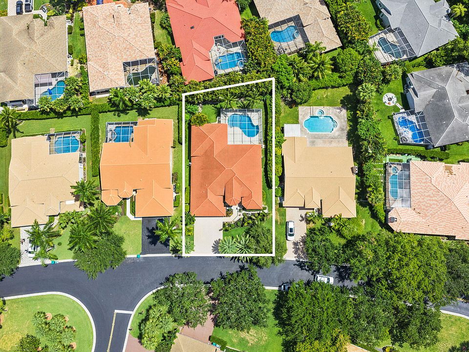 1st image of 9923 NW 64th Court